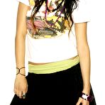 First pic of Ashlee Simpson