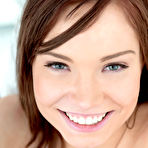 Third pic of NaughtyMag.com - Tiff Bannister - Internet Celebrity's First Nudes