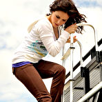 First pic of Sophia Bush picture gallery
