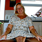 Second pic of Sexy Mature In Stockings - Huge Archive! HQ Pics! Update Weekly!