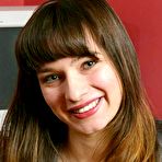 First pic of Super Hairy Twats :: Hairy women :: Beautiful ladies just like mother nature intended!