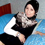 First pic of Arabian Girlfriends