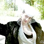 Third pic of Sexy elegant stocking Babe outdoor fuck in the Wood