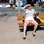 Second pic of Family voyeur, hidden cam, moms spied