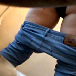 Fourth pic of Pee spy, pee voyeur, voyeur pee photo galleries, piss hunt, pisshunt