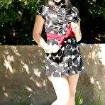 First pic of Lisa &raquo; East Babes