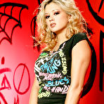 First pic of Cody Milo Gallery > Sexy Beauties