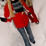 First pic of Young Lesbians Portal