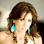 First pic of Ass Parade - Hot babes with giant round booties! 