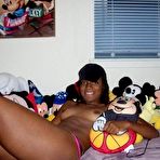 Third pic of Ebony Coed &raquo; East Babes