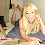 First pic of TEEN BFF: Best Friends Forever!