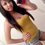 First pic of Hot slutty amateur teen babes in non-nude pics