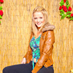 First pic of Welcome to Cosmid - Sexy Amateurs, Busty Amateurs, Professional Photographers