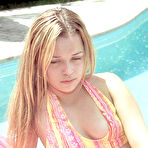 First pic of 18 Eighteen Presents Free Thumbnailed Gallery