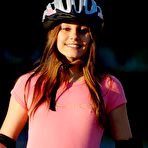 Fourth pic of Harmony goes rollerblading without underwear | Nextdoor Mania