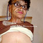 Third pic of OmaGeil.com - Exclusive Granny Porn