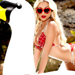 First pic of Khloe Terae in Sweetheart