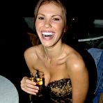 Fourth pic of ::: Celebs Sex Scenes ::: Nikki Cox gallery