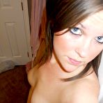Second pic of Blue-eyed amateur teen cutie self-shooting naked