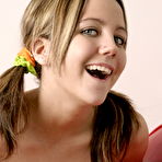 Third pic of Andipink::: Free Pictures
