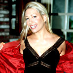 First pic of Adult FriendFinder
