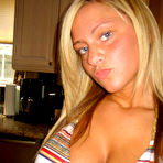 Second pic of Busty amateur ex-girlfriends