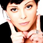 First pic of Amateur curvy MILF showing her her slim pussy and round..