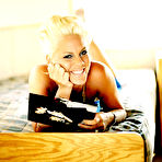 Third pic of Pink picture gallery