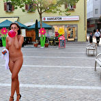 Fourth pic of Nude-in-Public