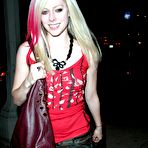 Third pic of Avril Lavigne nude posing photos