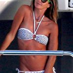 Second pic of Elle Macpherson fully naked at Largest Celebrities Archive!