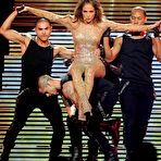 Fourth pic of Jennifer Lopez performs on the concert stage