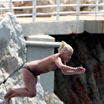 Second pic of Lily Allen nude posing photos