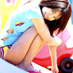 First pic of Yu I @ AllGravure.com