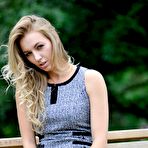 Second pic of Hayley's Secrets | Galleries | Photos | Lunchtime Park Date