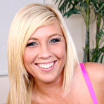 First pic of Heidi Hollywood Stars in Deepthroating Big Cock