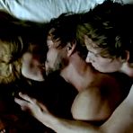 First pic of Julianne Moore naked, Julianne Moore photos, celebrity pictures, celebrity movies, free celebrities