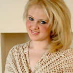 Fourth pic of Dream of Ashley - british big boob teen!