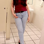 Second pic of Pornstar Caroline Pierce wetting her pants spandex pissing peeing videos
