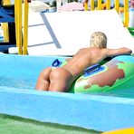 Second pic of Latina Hottie &raquo; East Babes