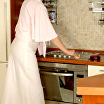 First pic of KissMatures :: Emilia&Marion age difference lesbians