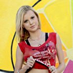 First pic of Jessie Rogers shows off her tight ass in sexy yellow panties (Evil Angel - 16 Pictures)
