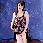 Third pic of Japanese shaved pussies 2