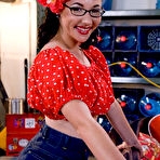 First pic of SexPreviews - Maggie Mayhem on high heels gets her butt fingerd and fucked