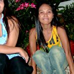 First pic of Thai girlfriends in sexy threesome