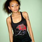 First pic of Hot Thai bar girl Lek strips out of her jeans and clothes to fuck