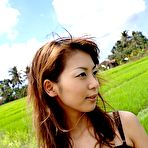 First pic of Lovely Asian model likes to poses in pictures