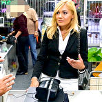 First pic of XXX Pawn Hot MILF Holly Banged