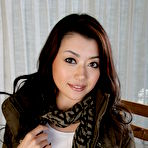 First pic of Sayuri Shiraishi posing and spreading legs. | Japan HDV