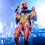 First pic of Lily Allen sexy performs live on the stage